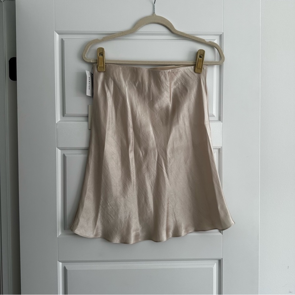 Aritzia Wilfred mini slip skirt